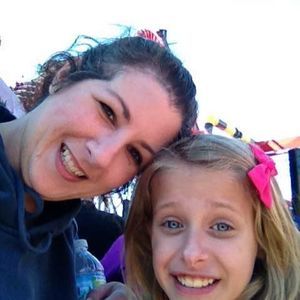 Meet your Posher, Elie